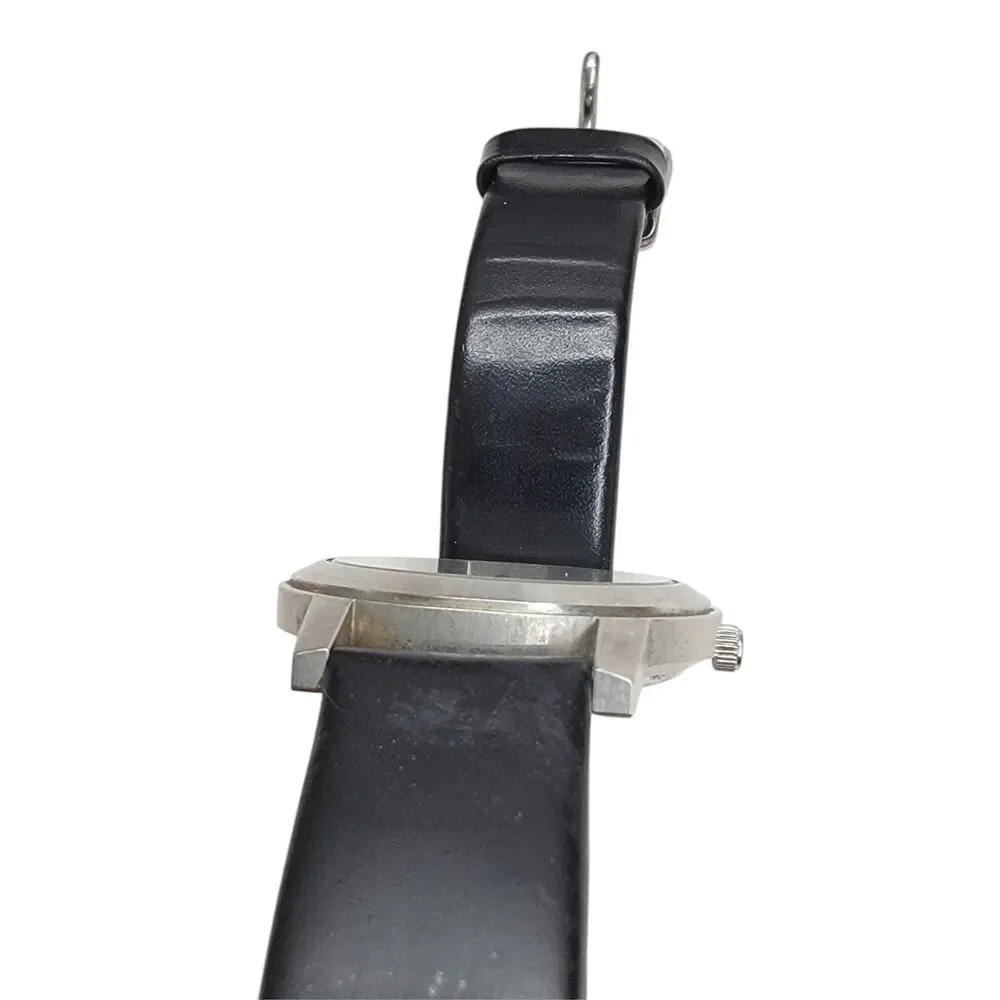 Kenneth Cole New York Mens Watch White Dial Date Black Leather Band Water 50M